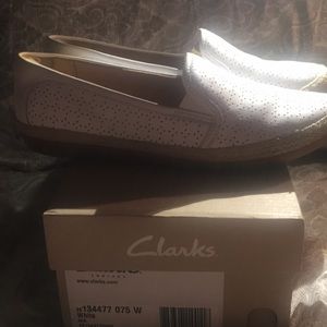 Like New Women’s Clark’s